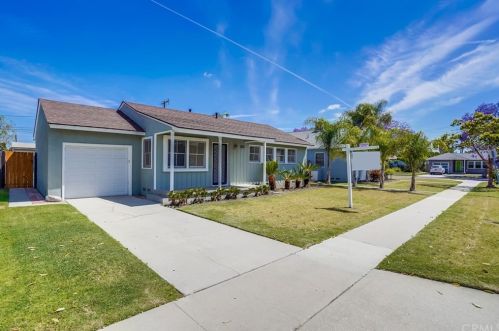 2268 Stearnlee Ave, Long Beach, CA 90815-1933