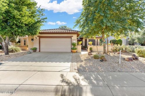 19139 Alameda Dr, Sun City AZ  85387-6449 exterior