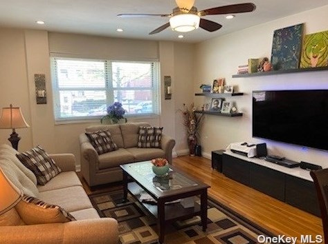 155-04 84th St, Jamaica, NY 11414-2416