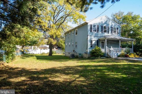 69 Jackson Rd, Berlin Boro, NJ 08009-1661