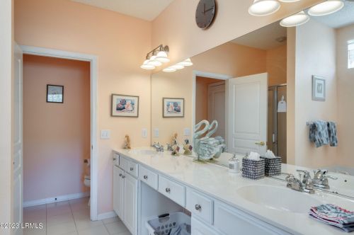 37 Rose Bush Ln, Bluffton SC  29909-6093 exterior