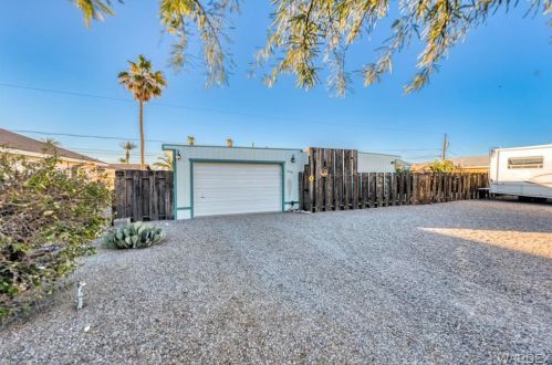 1836 Coral Isle Dr, Bullhead City, AZ 86442-5136