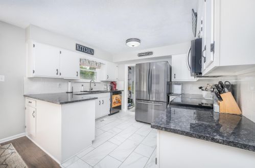 15936 Wooster Rd, Mount Vernon OH  43050-9764 exterior