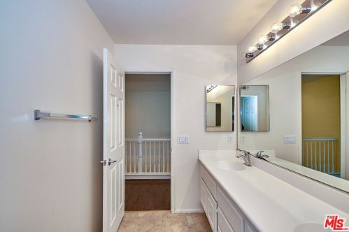 51 Freeman Ln, Buena Park CA  90621-5003 exterior