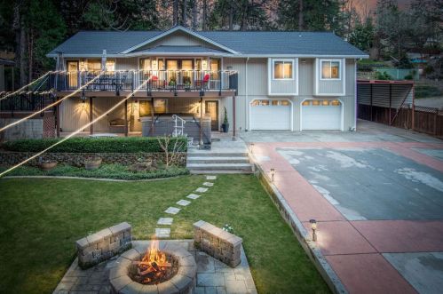 10975 Laurrine Way, Grass Valley, CA 95949-6746
