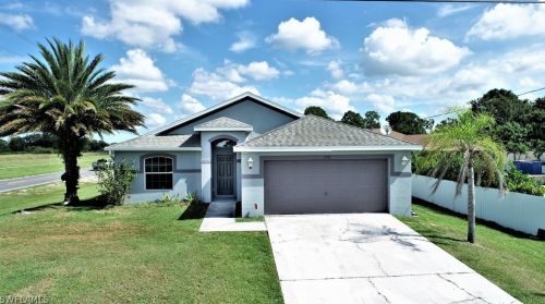 3318 16th St, Lehigh Acres, FL 33971-5328