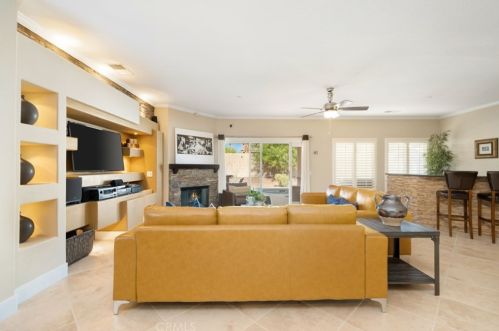 828 Mira Grande, Palm Springs CA  92262-1209 exterior