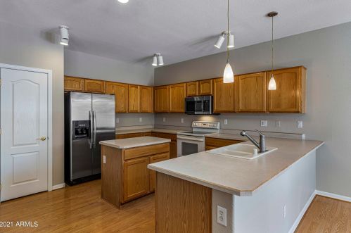 3862 Westchester Dr, Chandler AZ  85249-8950 exterior