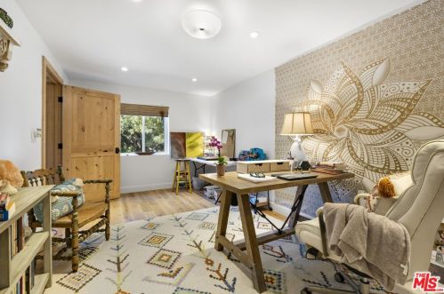 1316 Topanga Canyon Blvd, Topanga CA  90290-4271 exterior