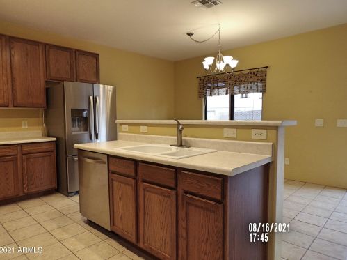 975 Horner Dr, Sierra Vista AZ  85635-1465 exterior