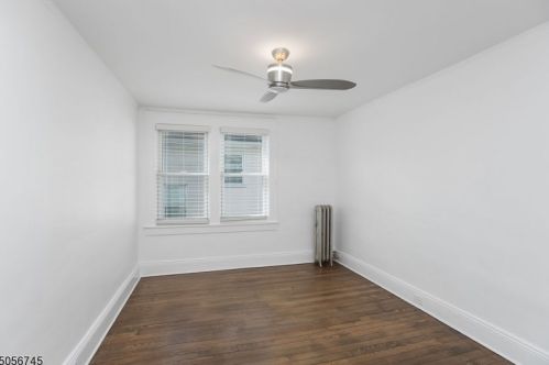 13 Budd St, Morristown NJ  07960-5075 exterior