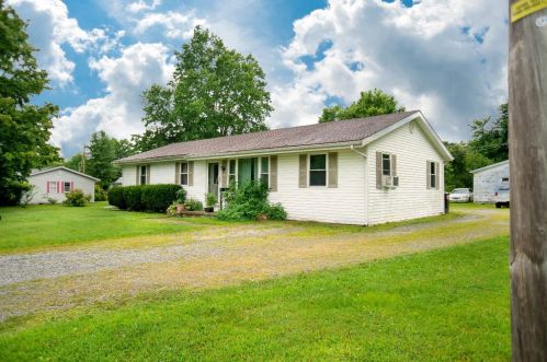 77 Dulaney Dr, Lynx, OH 45693-9645