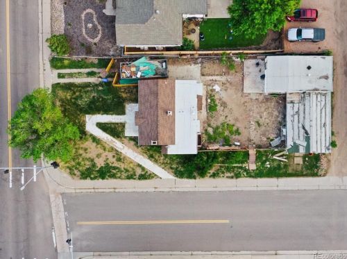 3801 Logan St, Englewood CO 80113-6845 exterior