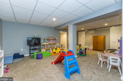 464 Sterling Ct, Southampton PA  18966-2776 exterior
