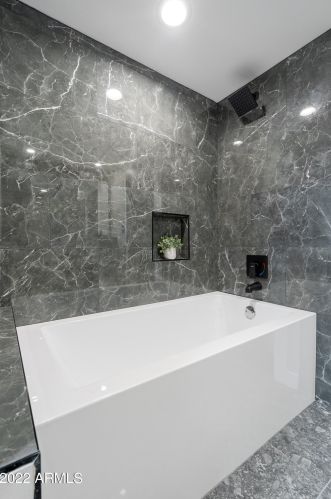 7702 Villa Theresa Dr, Glendale AZ 85308-8092 exterior