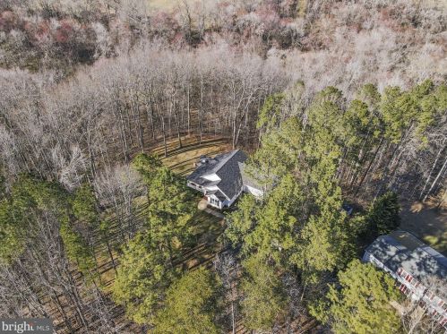 25 Countryside Dr, Fredericksburg VA  22406-4142 exterior