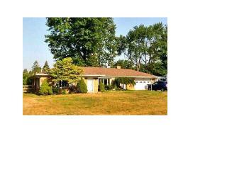 3221 Woodley Rd, Toledo, OH 43606-1259