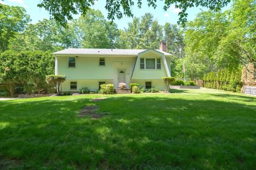 56 Riedell Rd, Douglas, MA 01516-2146