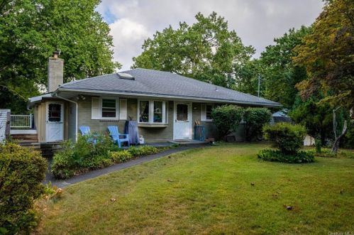 26 Mountain View Dr, Mahopac NY  10541-3808 exterior