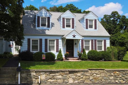 132 Reservoir Rd, Marlborough, NY 12542-5010