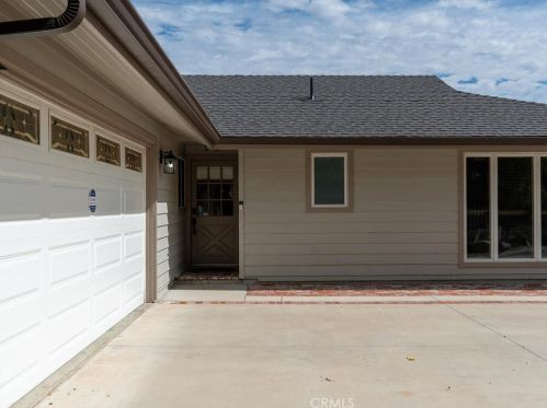 1714 Highland Park Dr, Lake Nacimiento, CA 93446-1534