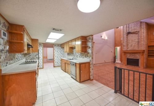 702 Ash St, Copperas Cove, TX 76522-3005