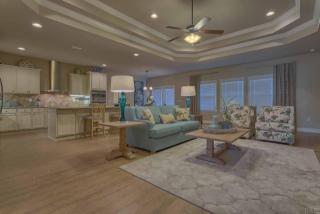 6053 Grey Moss Ln, Milton, FL 32570-7760