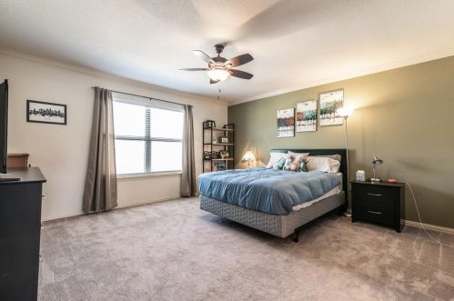 6920 Carrington Ln, Fort Worth TX  76137-7557 exterior