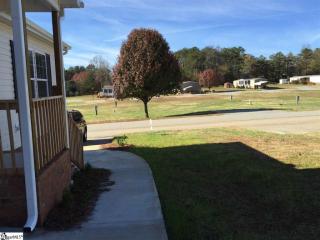 290 Pebble Springs Dr, Taylors SC  29687-5769 exterior