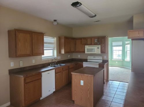 3401 Newgate St, Midlothian TX  76065-8719 exterior