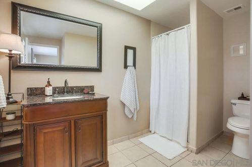 17504 Bernardo Oaks Dr, San Diego CA 92128-2109 exterior