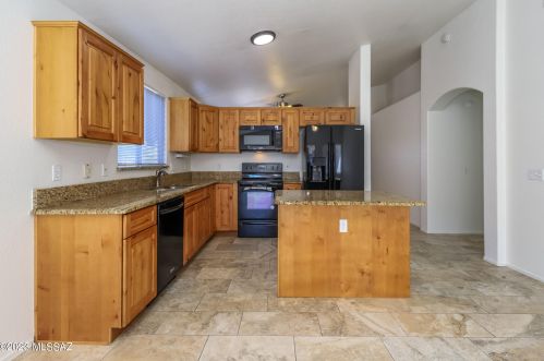 6420 David Dr, Tucson AZ  85730-3604 exterior