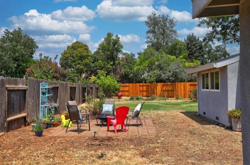 2420 Tuscano Ct, Rancho Cordova CA  95670-3836 exterior