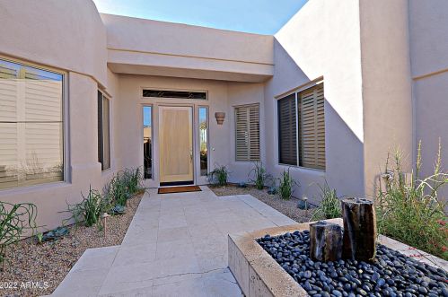6751 Amber Sun Dr, Scottsdale AZ  85266-7029 exterior