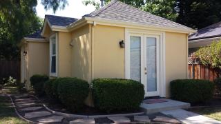 221 Monroe Dr, Mountain View CA  94040-1015 exterior