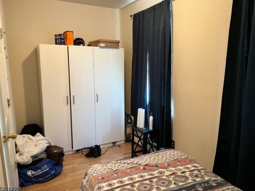 65 Grove St, Bloomfield NJ  07003-5648 exterior