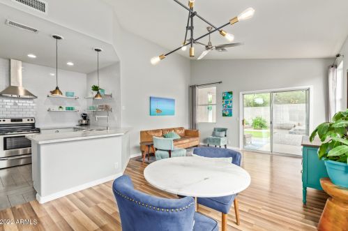 17848 15th St, Phoenix AZ  85022-1296 exterior