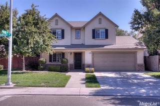 5542 Chancellor Way, Riverbank, CA 95367-9513