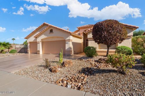 17939 Encanto Dr, Sun City, AZ 85374-3024