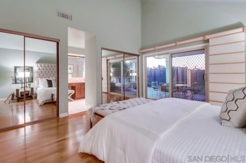 10370 Viacha Dr, San Diego CA  92124-3411 exterior