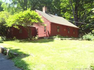 51 Maple Ave, Higganum, CT 06441-4233