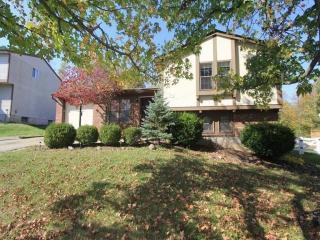 36 Crystal Lake Dr, Covington, KY 41017-9715