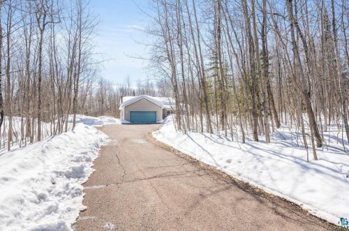 3314 Riley Rd, Duluth, MN 55803-9763
