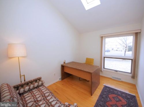 45 Laurel Wood Dr, Trenton NJ 08648 exterior