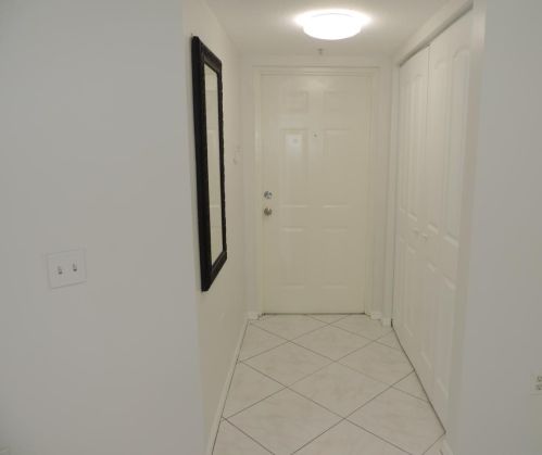 1114 Villa Cir, Boynton Beach, FL 33435
