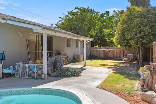 4651 Finney Rd, Salida CA  95368-9444 exterior