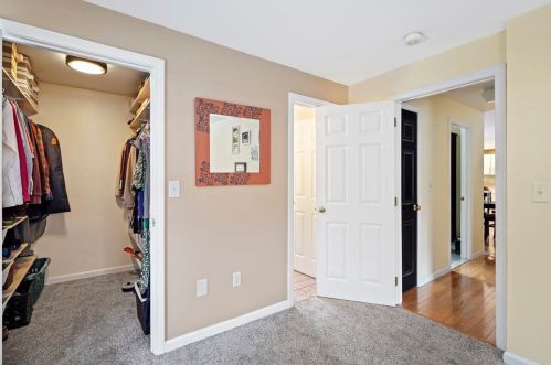 7 Bayou Dr, Raymond NH  03077-2364 exterior