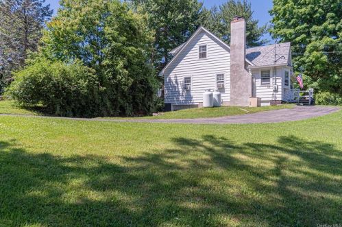 117 Kaisertown Rd, Montgomery NY  12549-2330 exterior