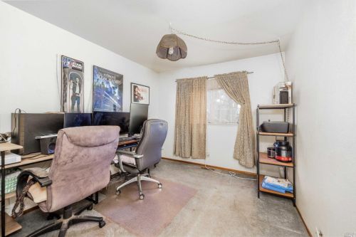 581 Tehuacan Rd, Ukiah CA  95482-4197 exterior
