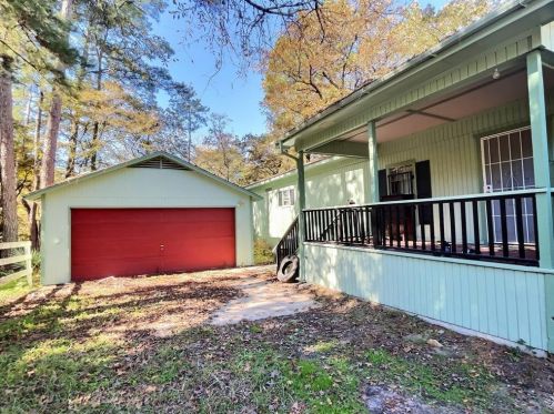 540 Sportsman Dr, Chita, TX 75862-8363